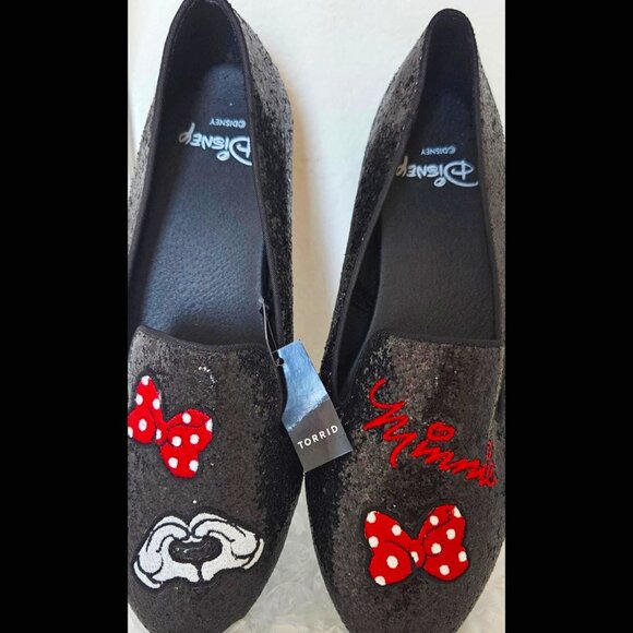 🆕Minnie Mouse Disney Torrid black glitter loafers flat dress shoe - Picture 1 of 5